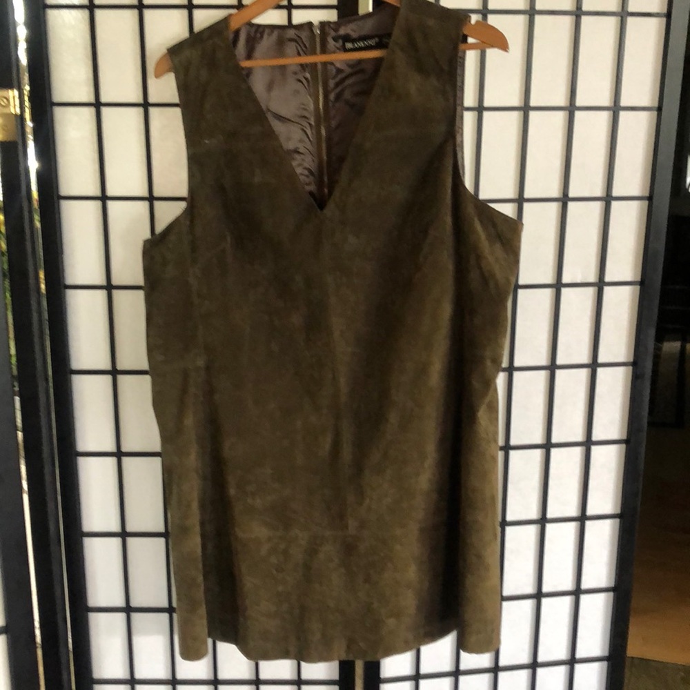 🎁 Gorgeous NWOT Blank NYC Suede dress